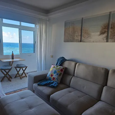 Primera Línea De Mar